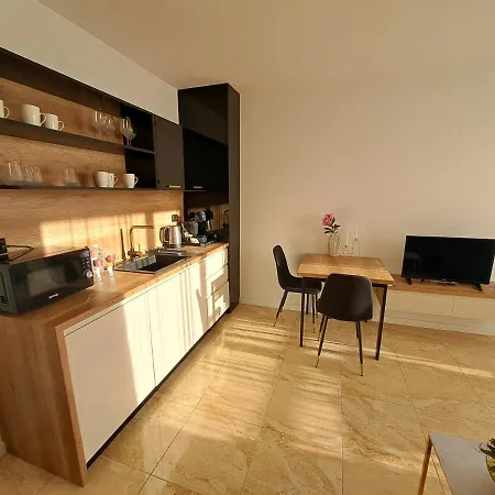 Onyx 2 Private Apartment